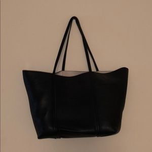 Basic black tote